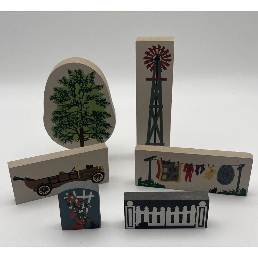 The Cat's Meow Village Accessory Lot Of 6 Car, Fence, Tree, Windmill/Clothesline